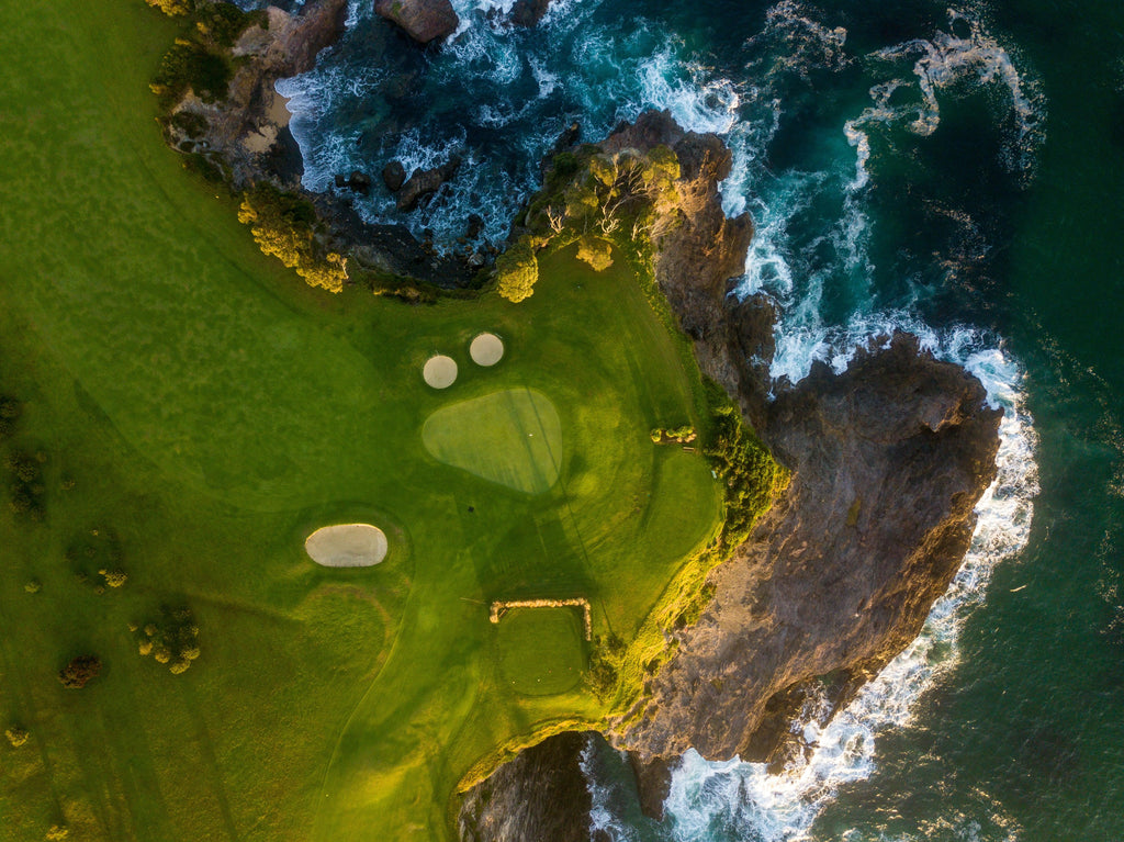 Golfing at New South Wales Golf Course in Australia: A Must-Try Experience